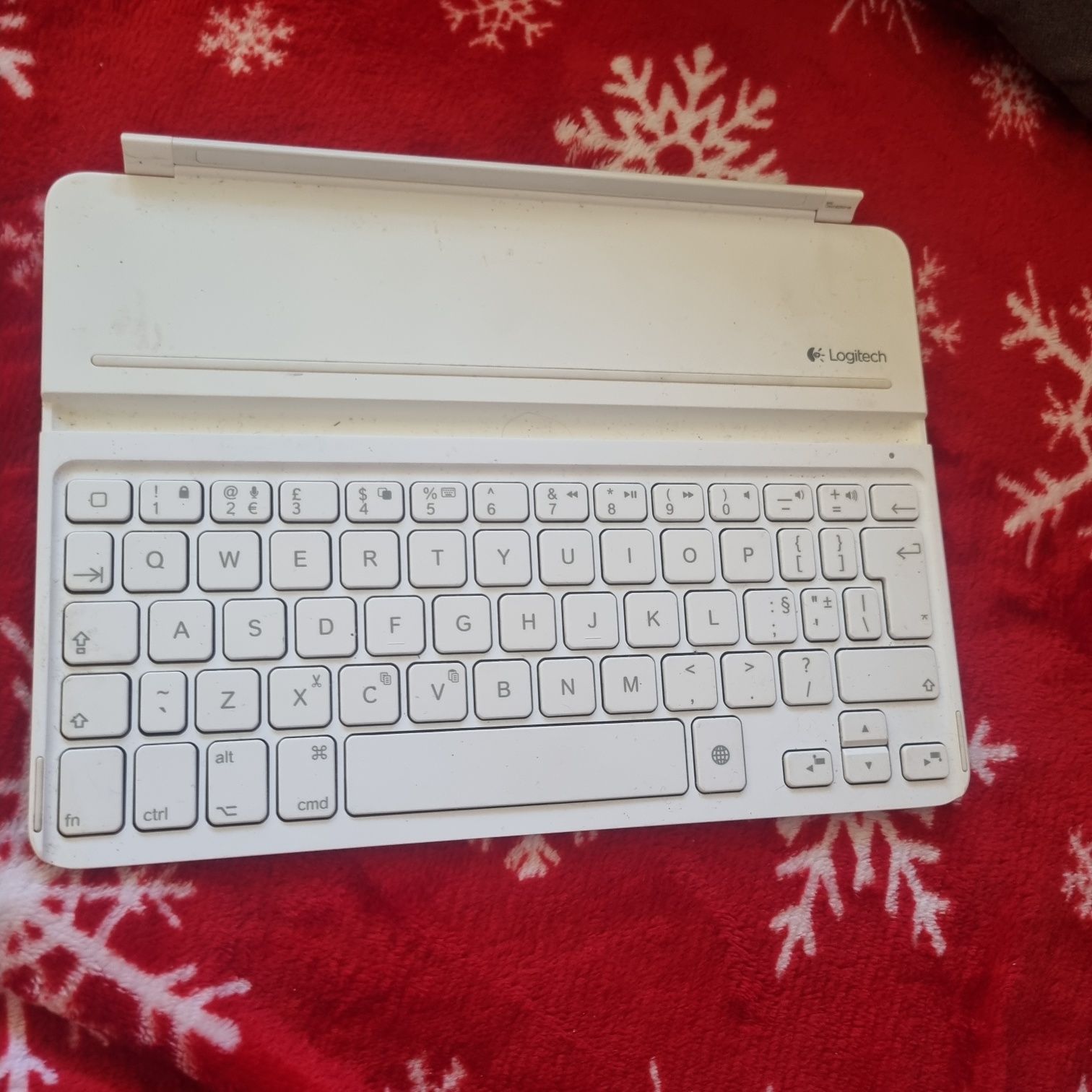 Logitech Y-R0041 Ultrathin Keyboard Folio Cover i5 For Apple iPad air