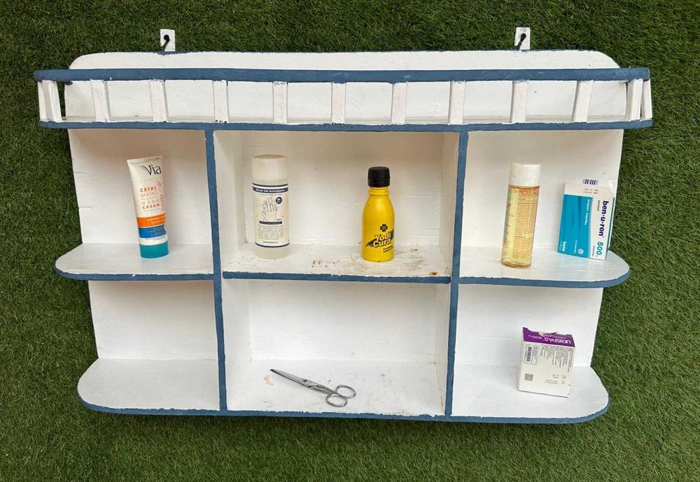 Armário de parede/escaparate rústico