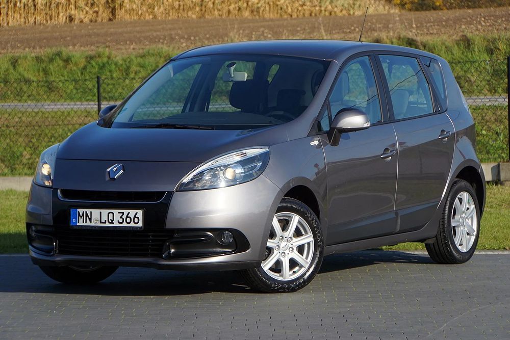 Renault Scenic TOM TOM NAVI 1.6 MPI 110KM Tylko 131tyś.km Klima 1reka Oryginał z De