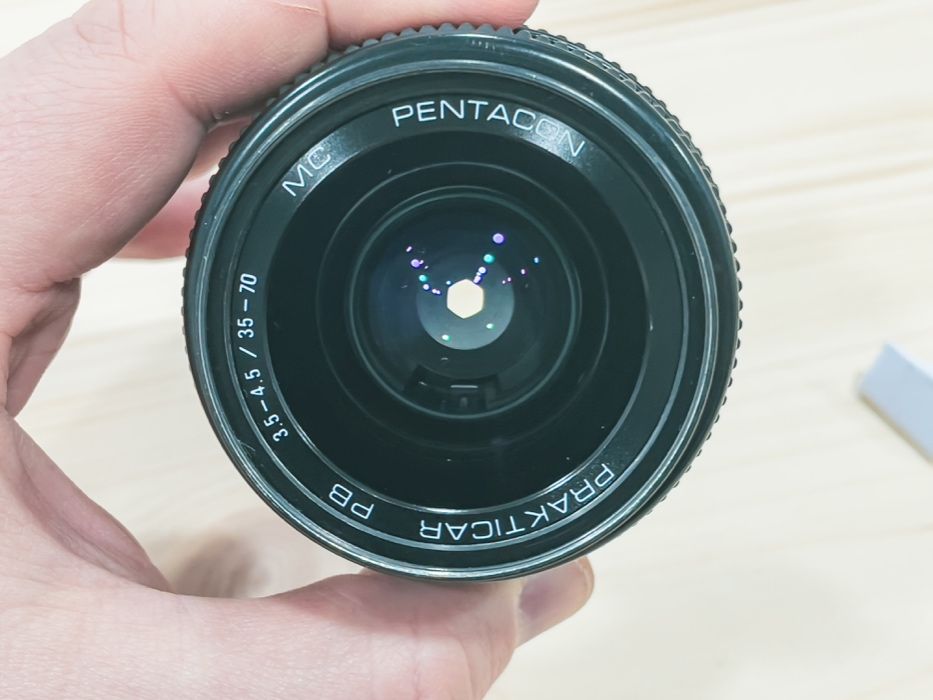 Objetiva Pentacon Prakticar 35-70mm f/3.5 - 4.5 ADAPTADA - (Vintage)