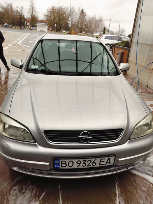 268 тисяч пробігу. Тип кузова- хетчбек. Він код WOLOTGF48Y5248676. Опи