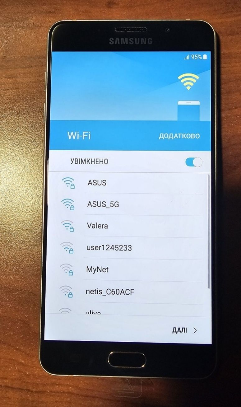 Продам смартфон Samsung Galaxy A7 2016
Состояние оч