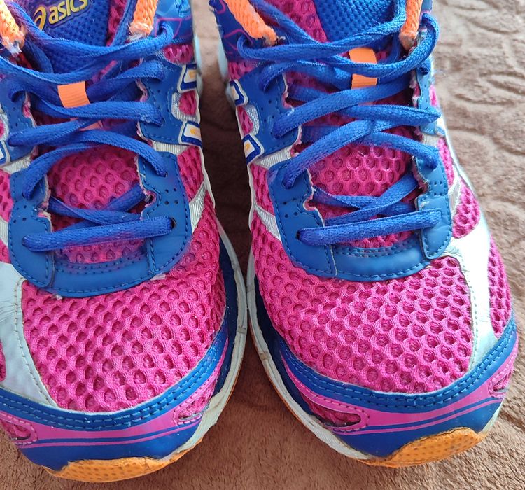 Buty do biegania Asics damskie
