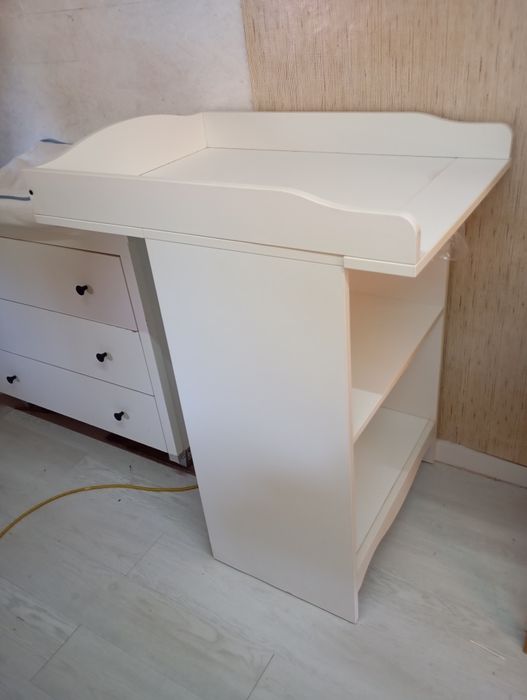 Trocador IKEA novo
