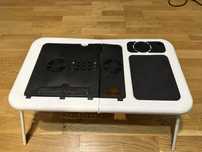 Składany stolik pod laptop
