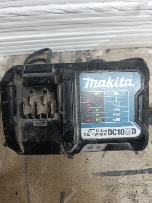 Шуруповёрт Макита