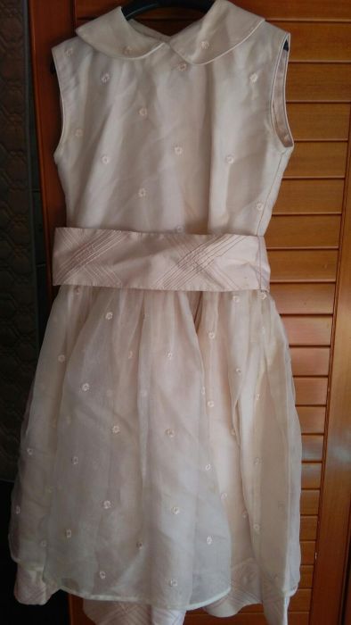 Vestido cerimónia criança