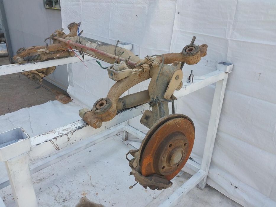 EIXO TRASEIRO PEUGEOT 206 FASTBACK 2001