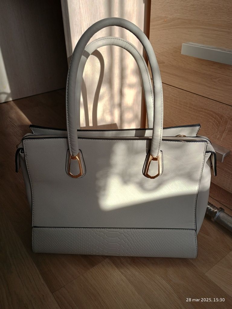 Elegancka damska torebka