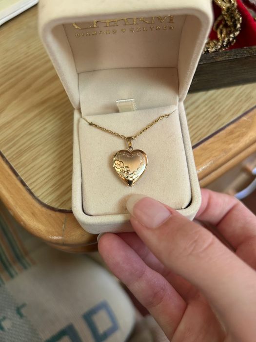 14k gold filled, 18” heart locket.