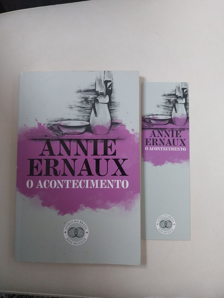 O Acontecimento.  Portes incluídos