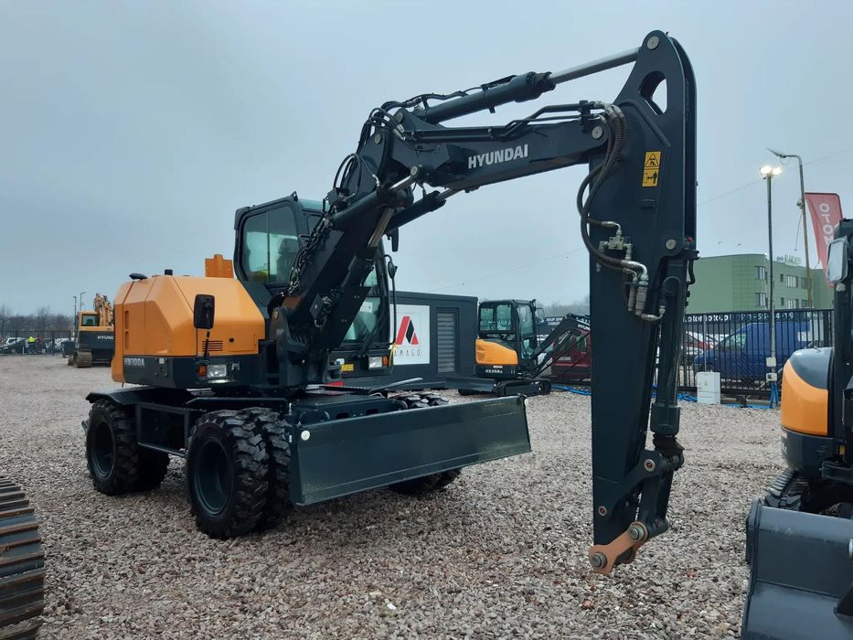 Hyundai HW100A  HW100A Kompaktowa, mocna Koparka Kołowa, już od 270zł dziennie leasing