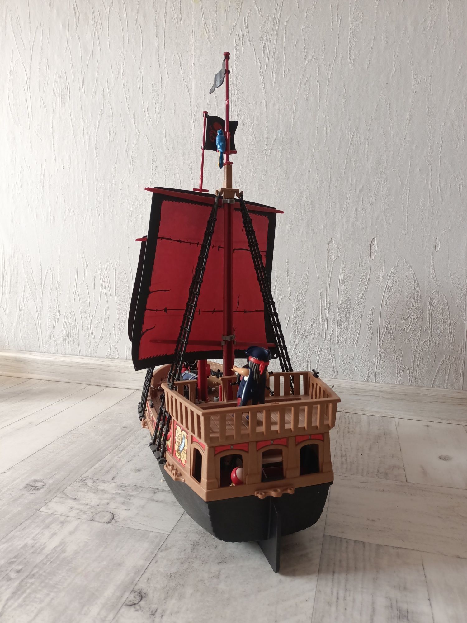Statek piracki Playmobil
