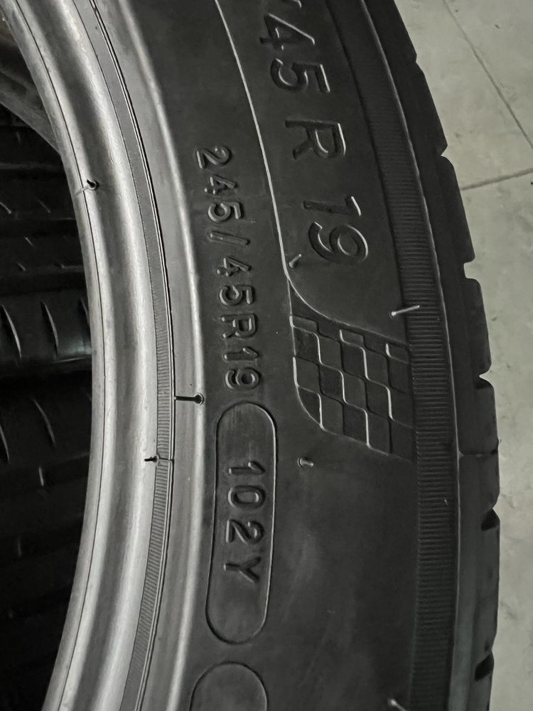 245/45/19 R19 Michelin Pilot Sport 4 4шт новые