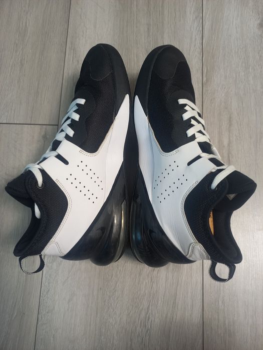 Чоловічі кросівки Nike