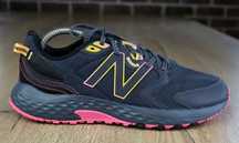 New Balance 410 v7 damskie sneakersy 43 ( 28 cm)