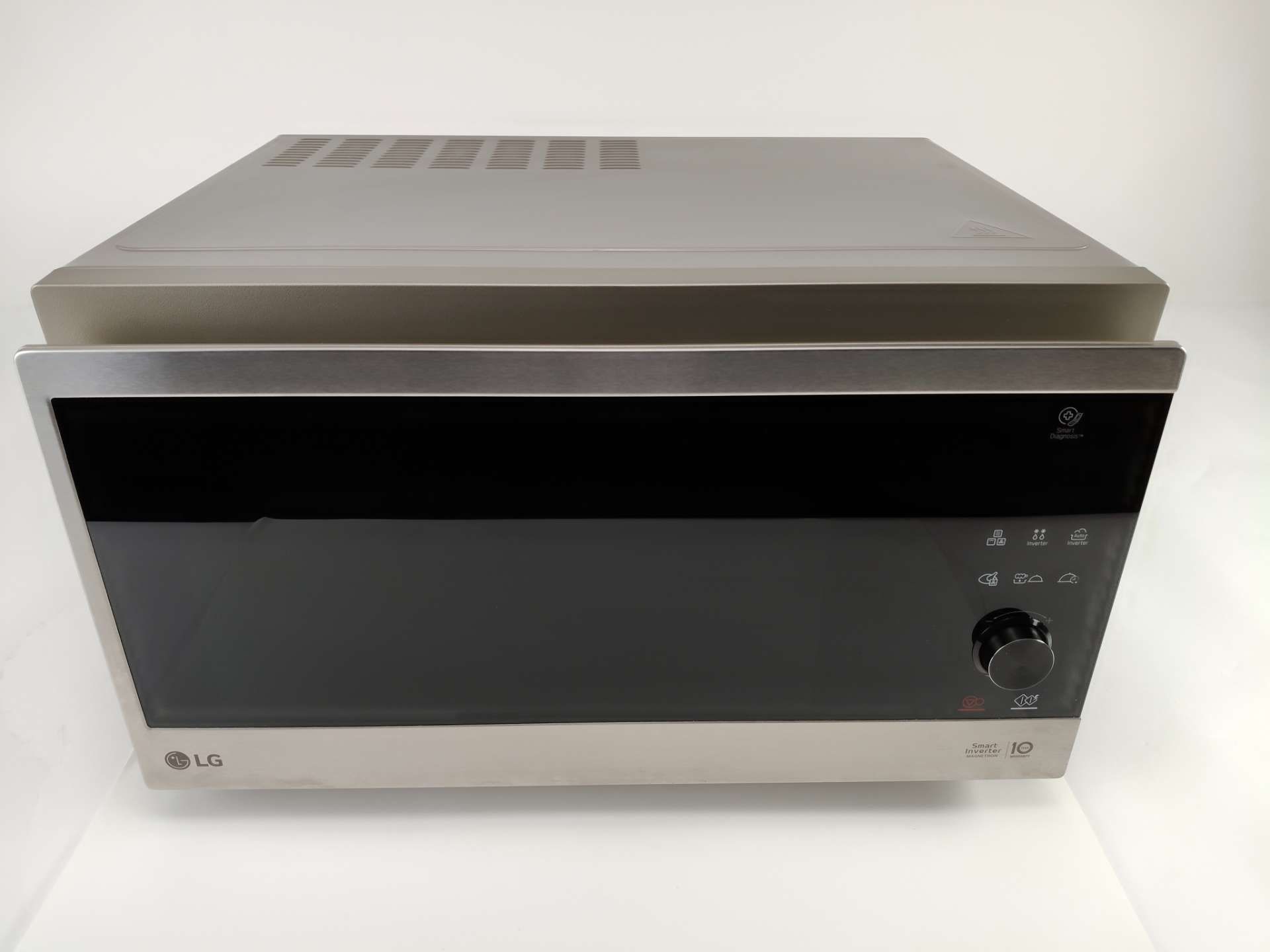 Kuchenka mikrofalowa4 w 1 Smart Inverter wolnostojąca LG MJ3965ACS