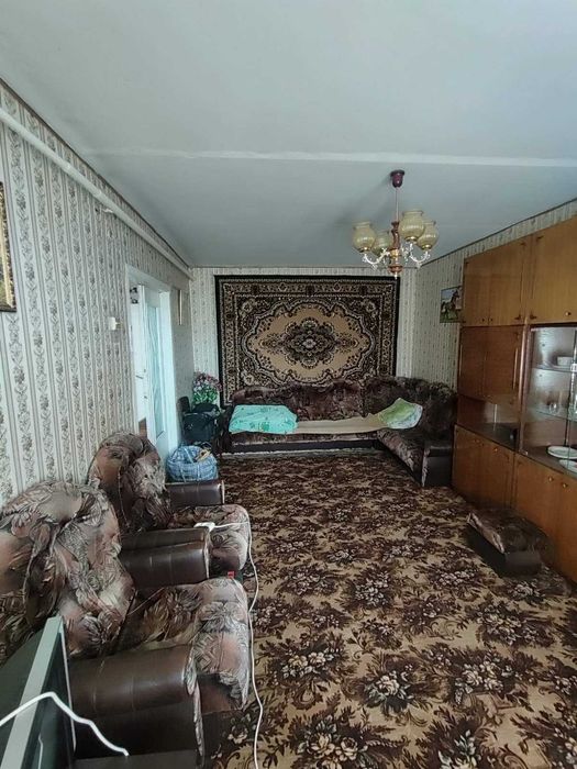Селещина, 4-х кімнатна в центрі