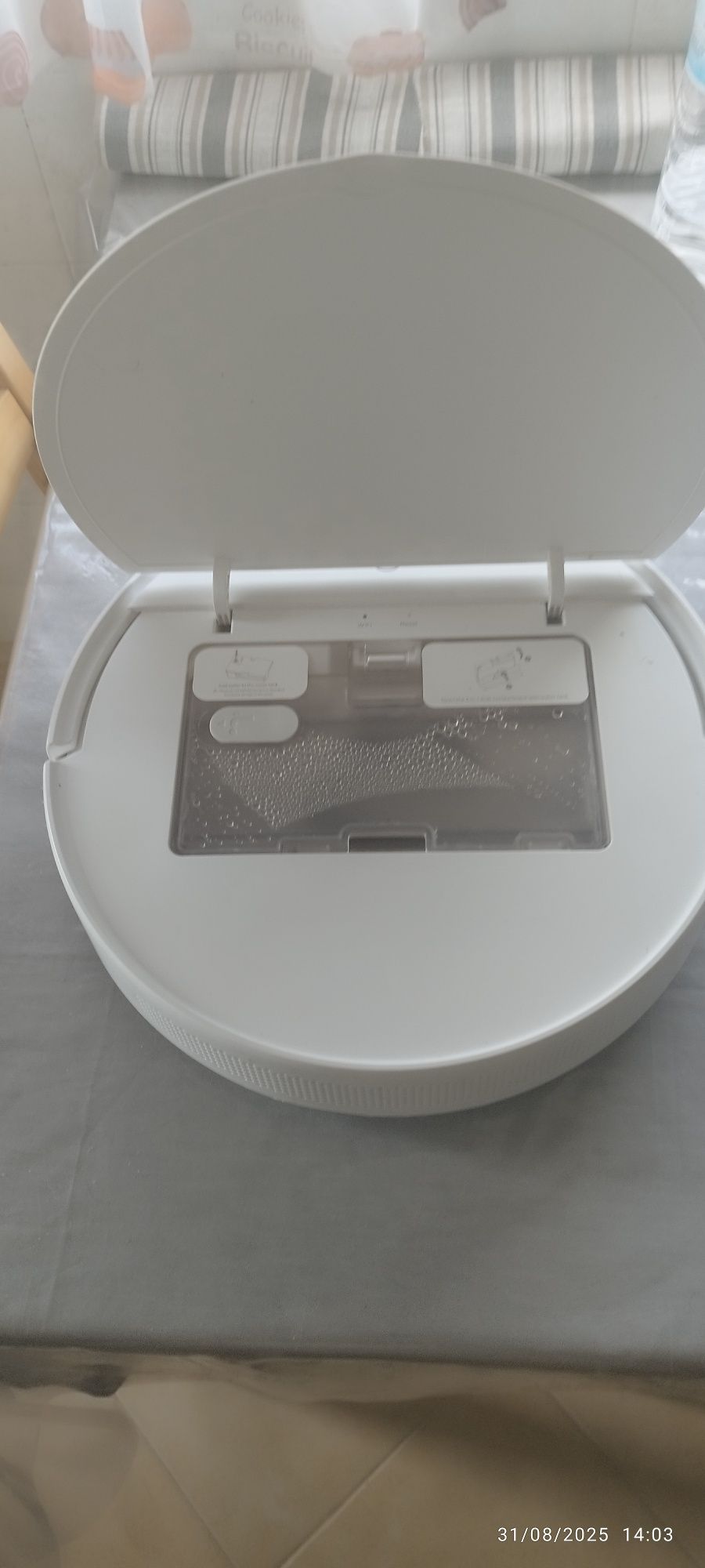 Aspirador robô Xiaomi inteligente usado poucas vezes