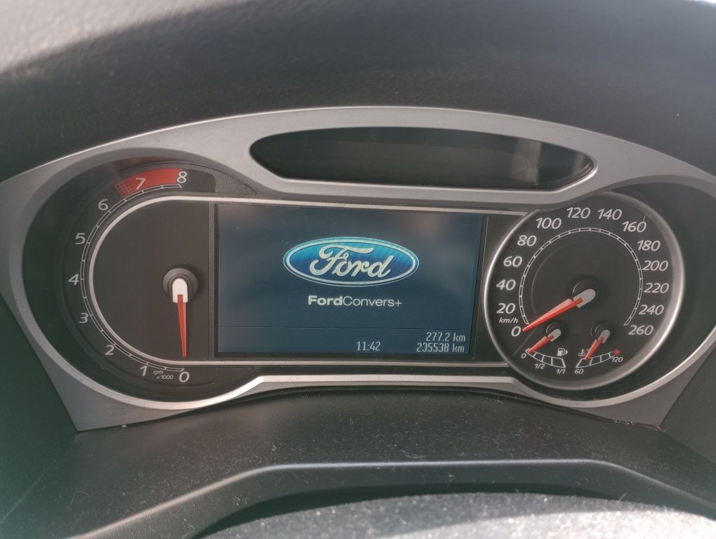 Ford Mondeo 2.5t z LPG