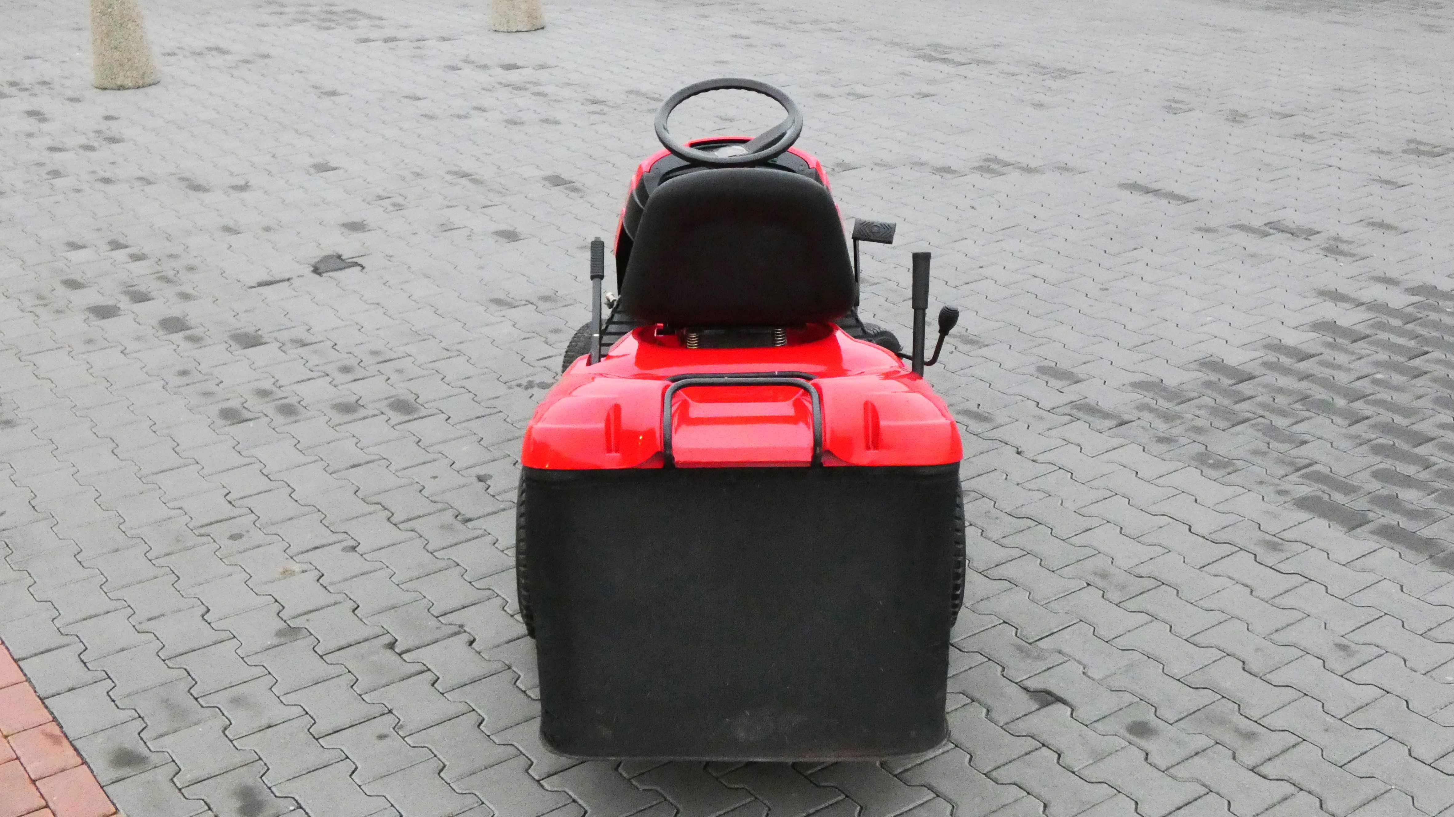 Traktorek kosiarka Castelgarden Briggs&Stratton (311201.4) - Baras
