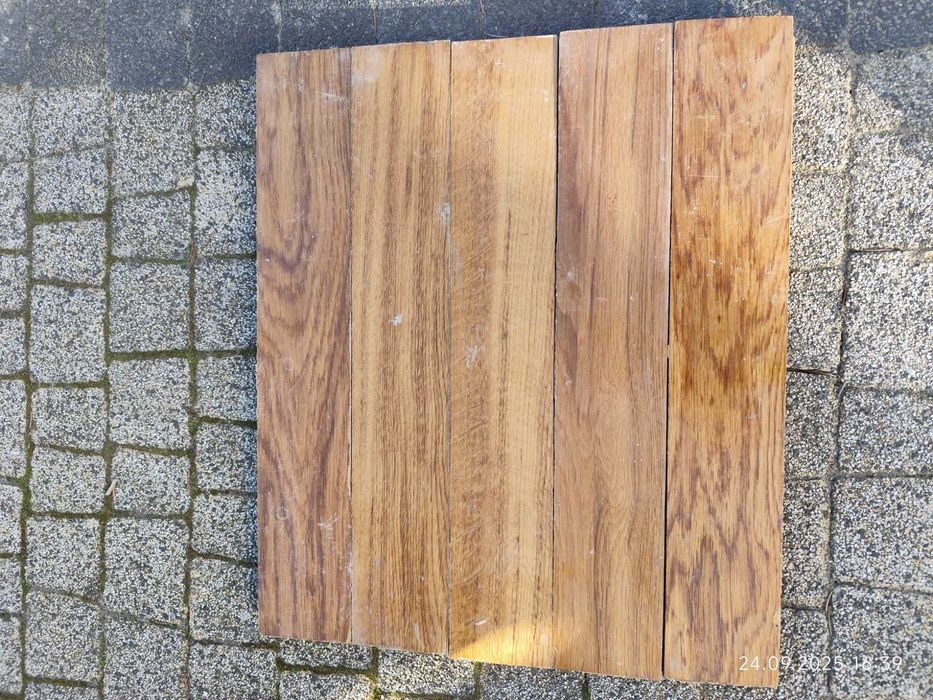 Parkiet dębowy 45 cm x 7,5 cm zdemontażu cena 50 zł za 1 m kw gr.11 mm