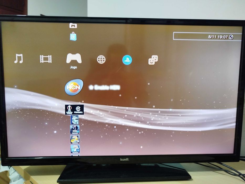 PS3 Superslim Desbloqueada 500gb com muitos jogos incluindo GTA5