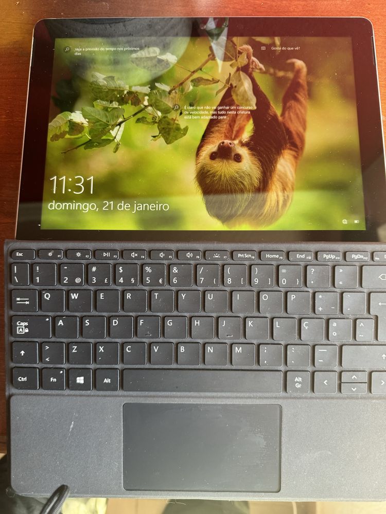 Microsoft surface go 128g