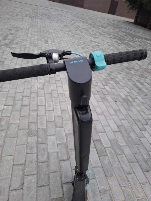 Продам електросамокат