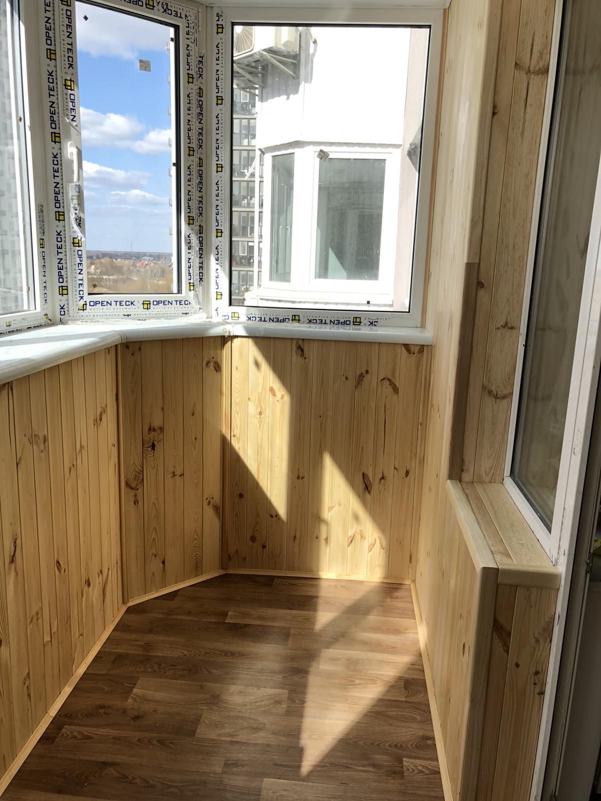 Обшивка балкона и лоджии Утепление Ремонт под ключ в Киеве