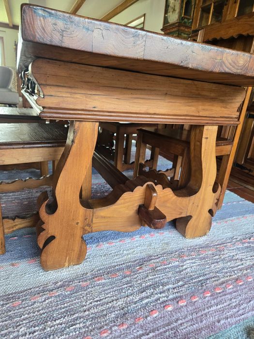 Mobilia sala Antiga  de Castanho velho