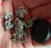 Warhammer 40k Orcs - Pain Boy Doc metalowa figurka