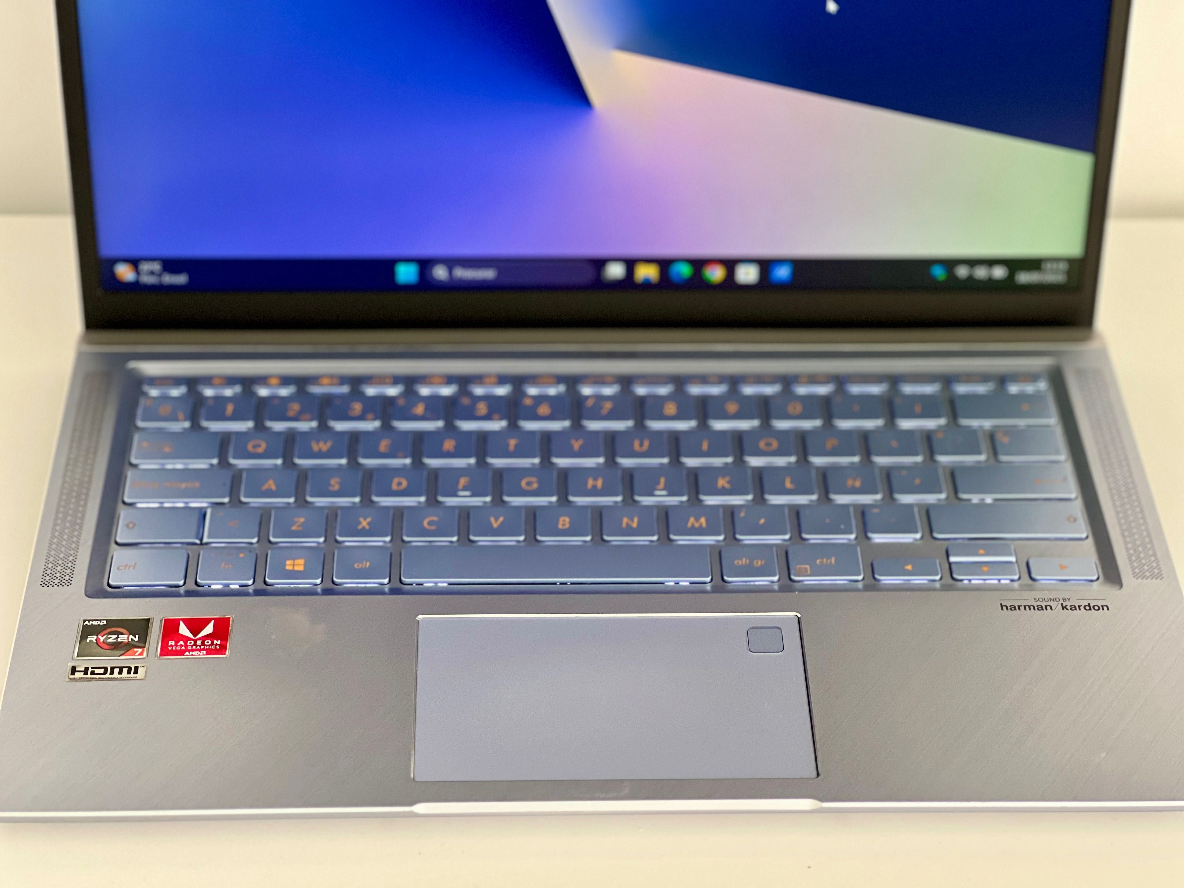 Portátil ASUS ZenBook 14 – Ryzen 7 / 16GB RAM / SSD 512GB / Windows 11