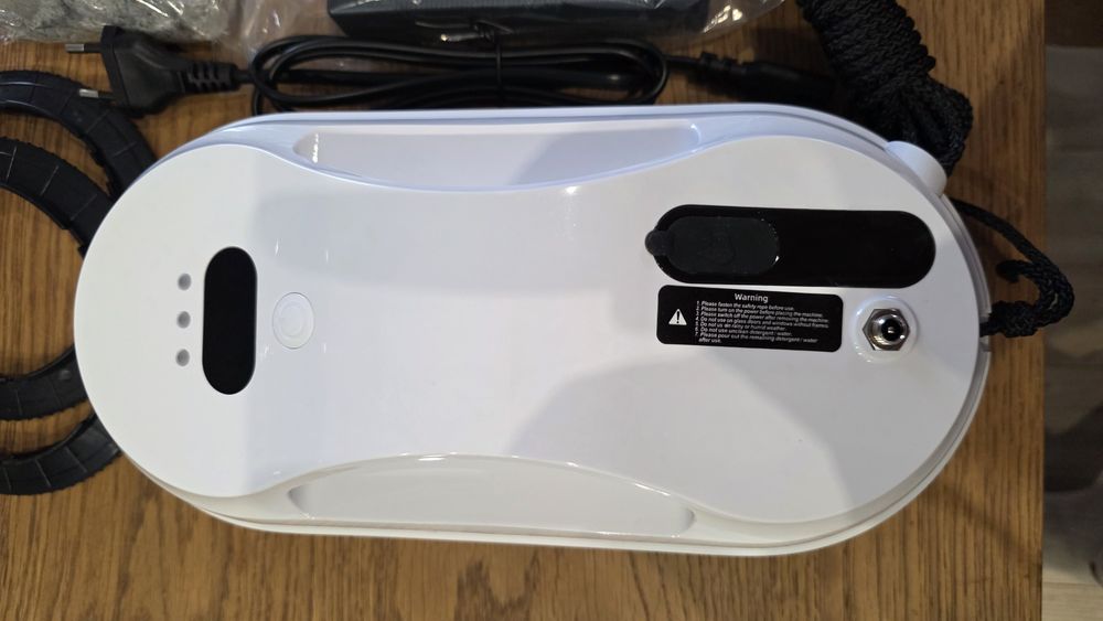 Robot myjący do okien, myjka do okien