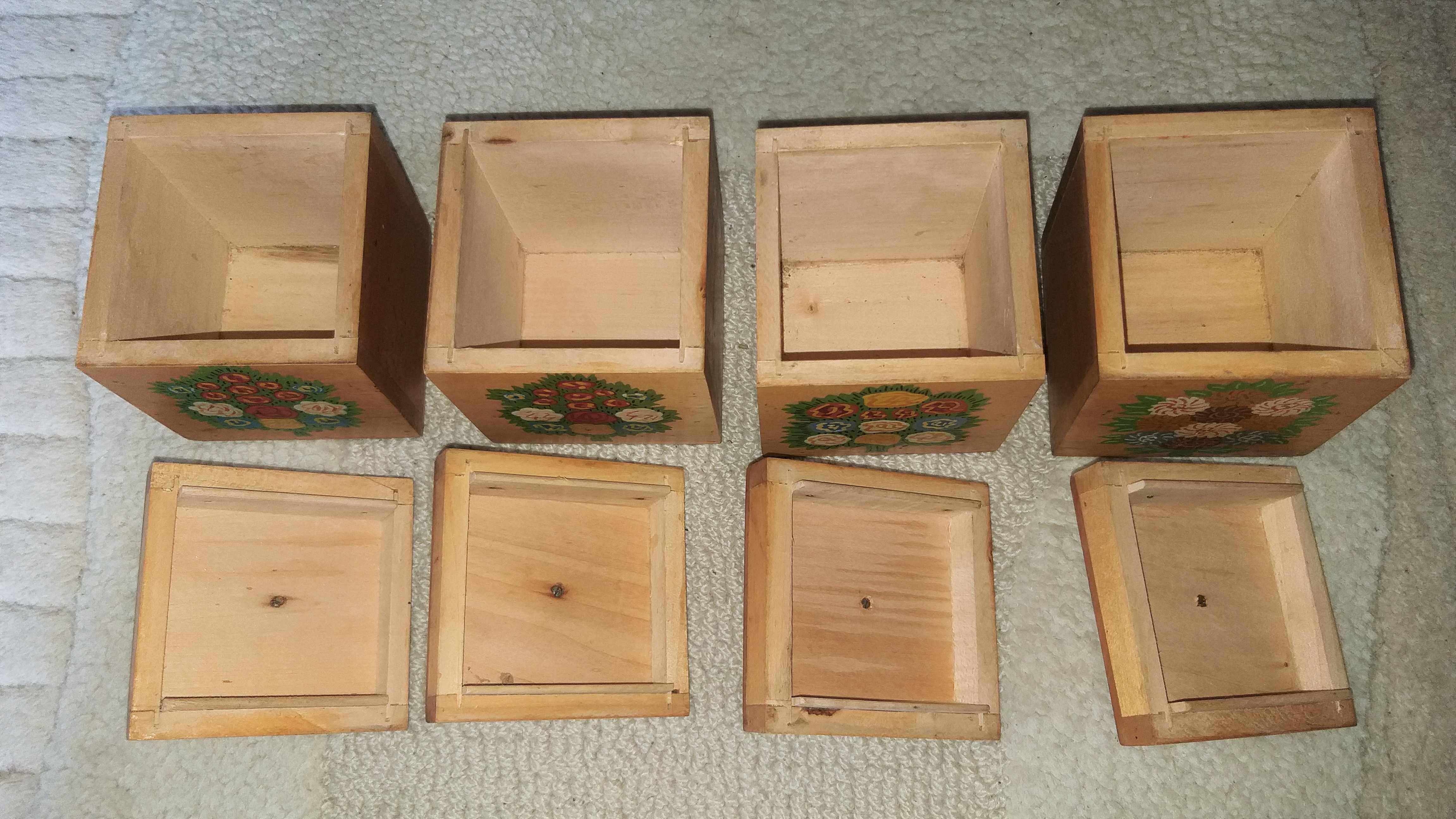 4 ozdobne pudełka na przyprawy (zestaw)