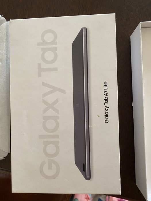 Tablet Galaxy Tab A7 Lite ( semi novo)
