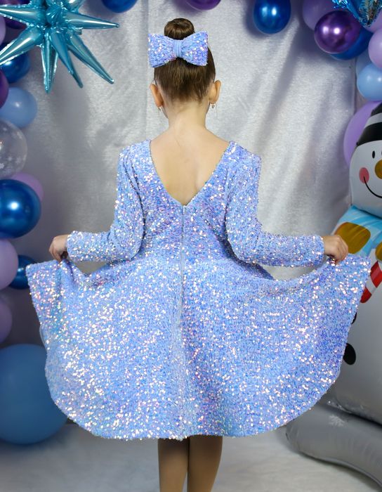 Блакитна оксамитова сукня 128