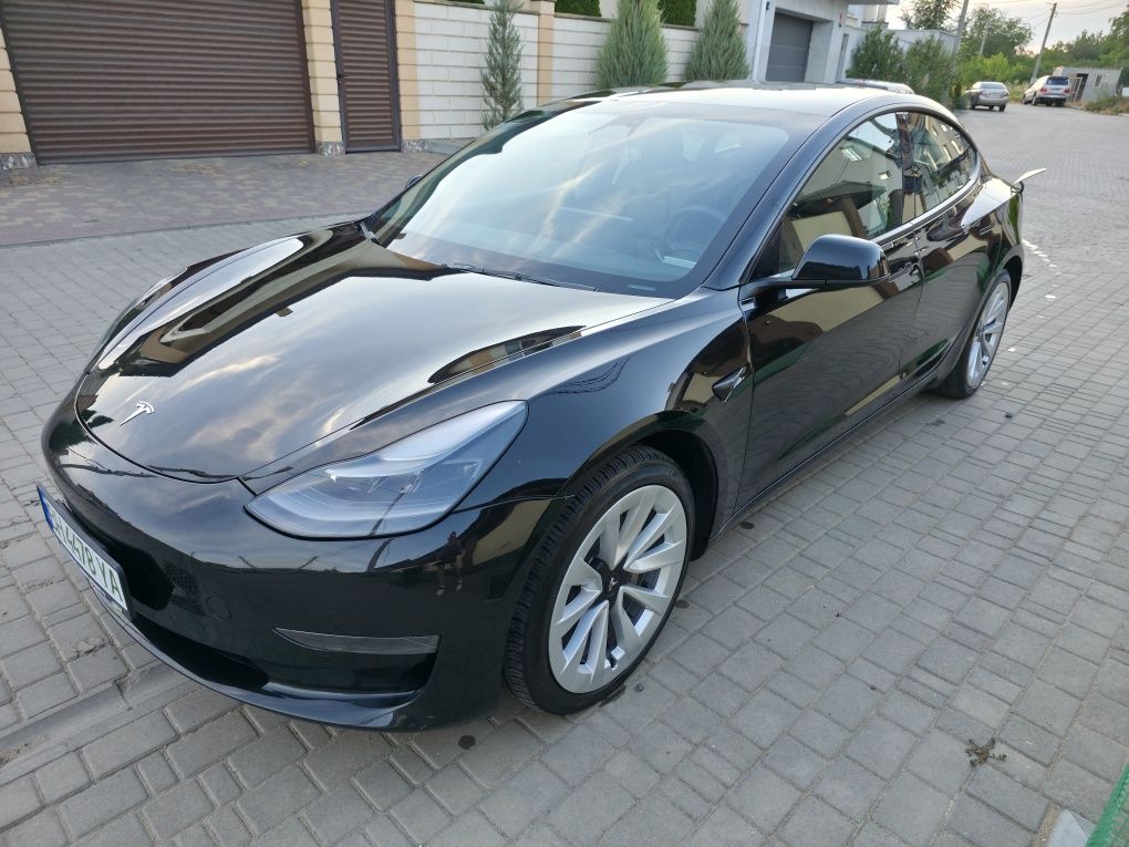 Продам Tesla model 3 2022 lfp