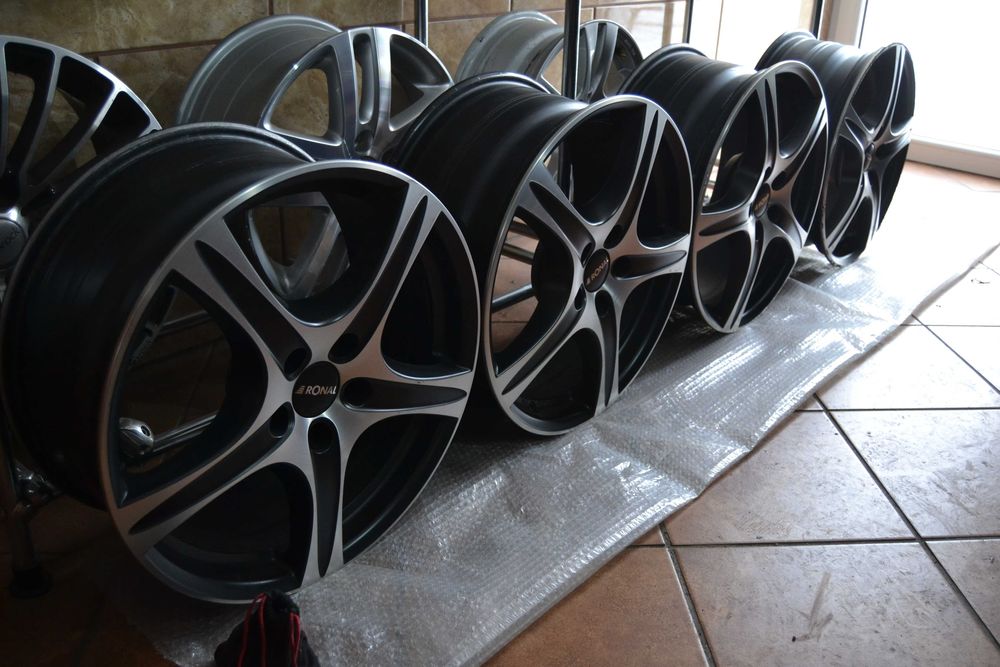 Komplet felg alu Ronal VW Audi Mercedes 18 cali 5x112 et45 8x18 felgi