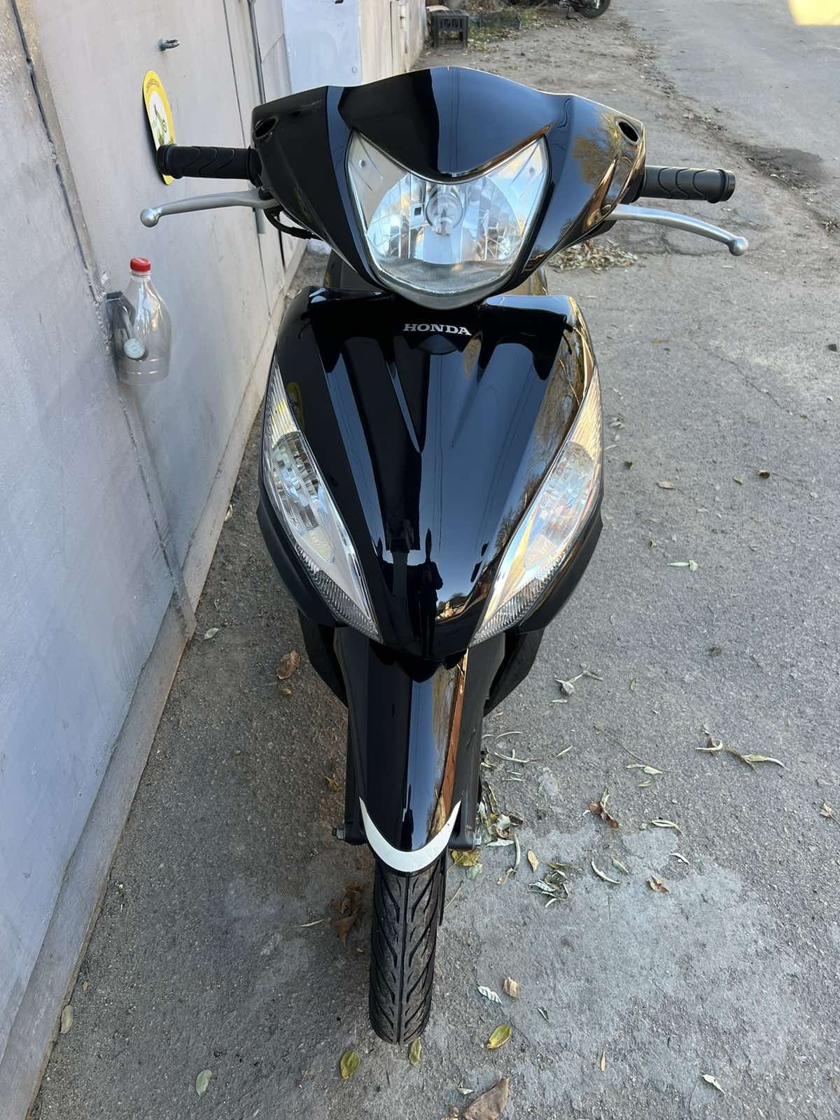 Honda Dio 110 продам 14 колеса