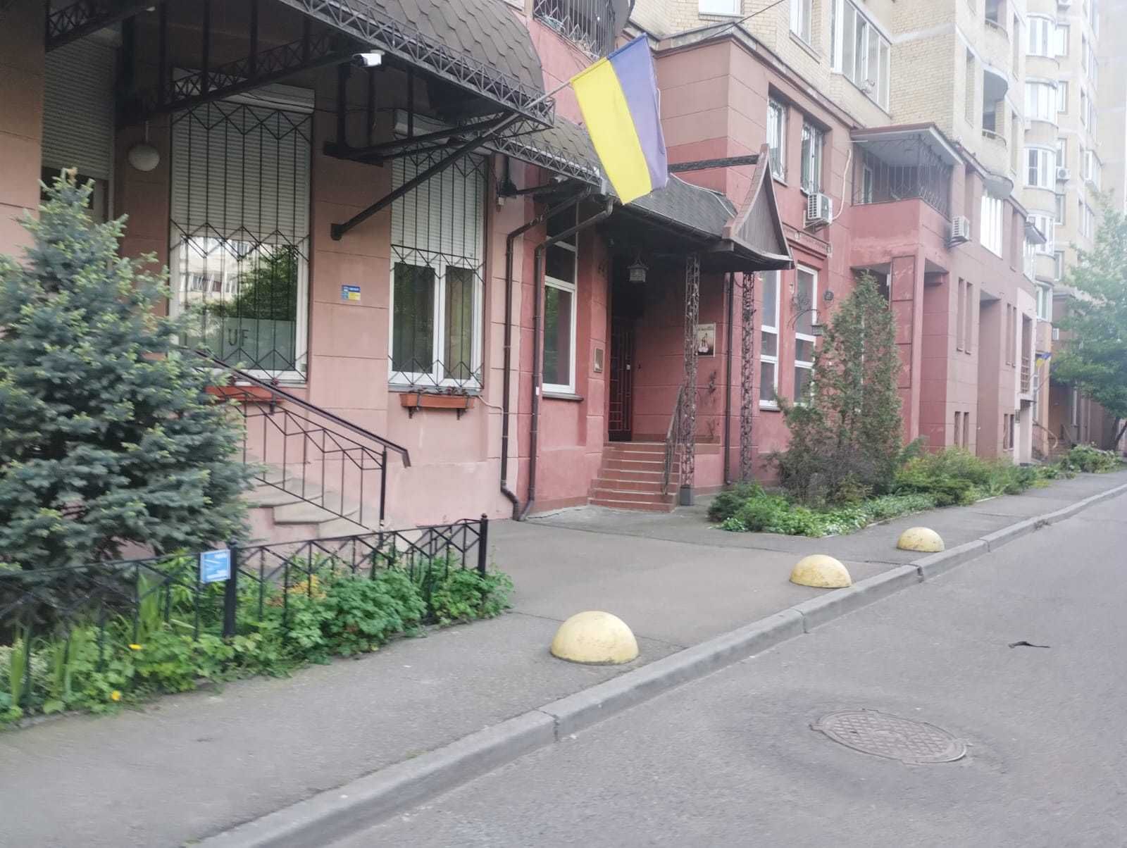 Оренда: Салон\клиника\офіс (230 м2) вул. Микільсько-Слобідська, 2Б