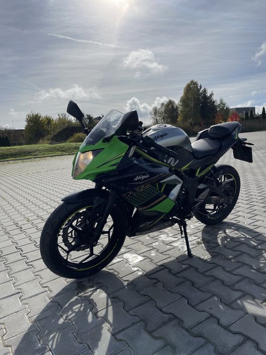Kawasaki Ninja 125 BX125A