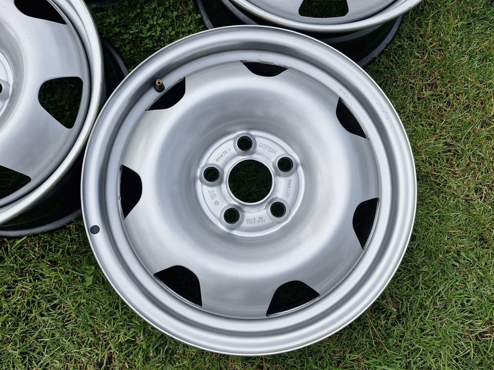 Felgi stalowe VW Transporter T5 T6 T7 5x120 17"