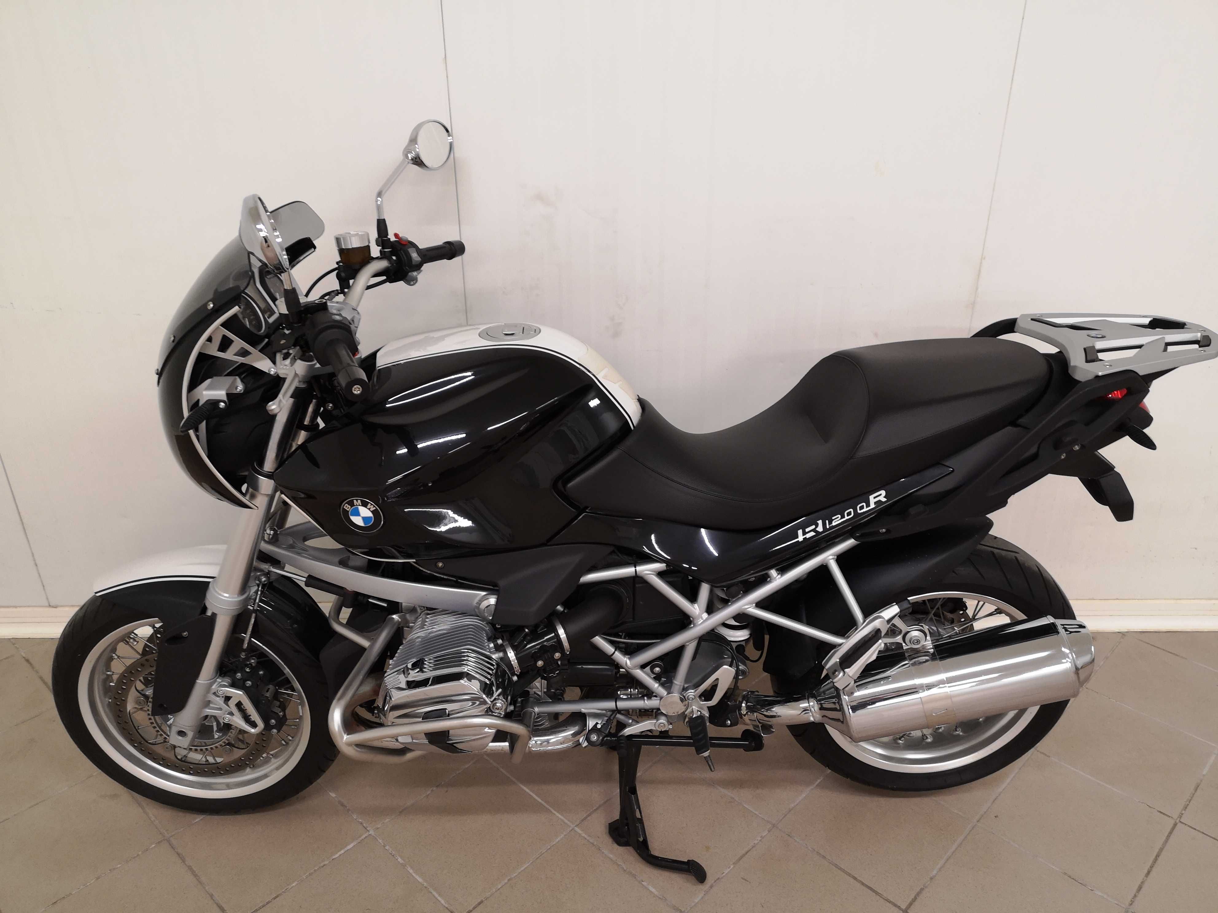BMW R 1200 R  I właściciel  Tylko 004000 km !!!  NOWE !