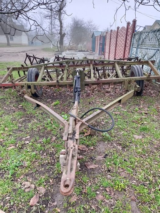 Продам культиватор