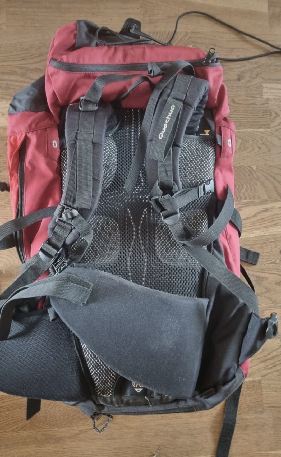 Plecak quechua forclaz 40 decathlon