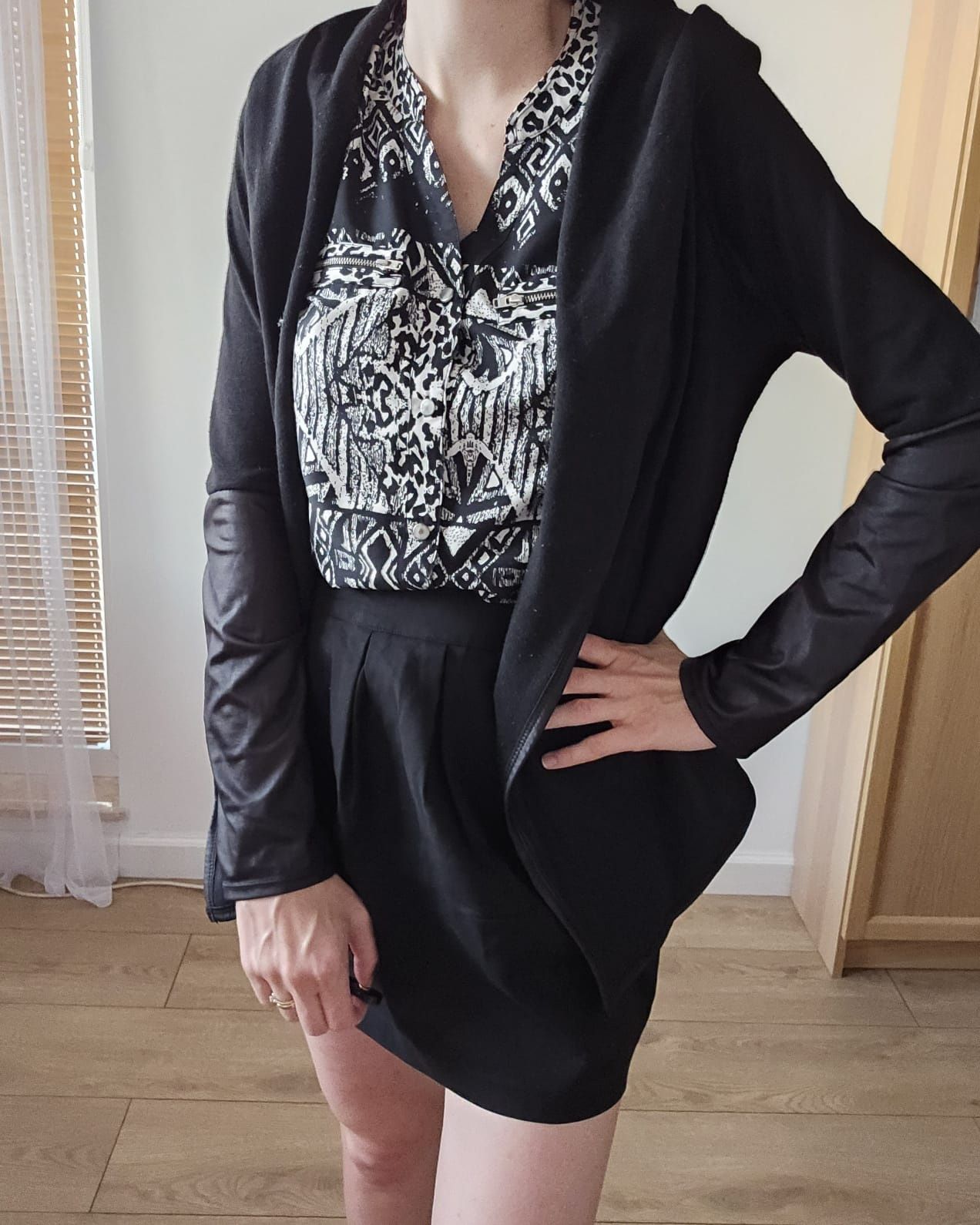 Czarna marynarka narzutka sweter Only S 36