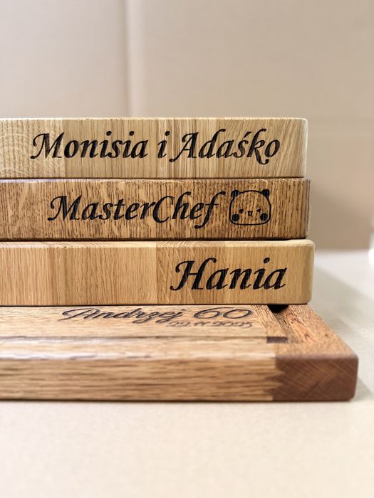 Ręcznie robiona deska dębowa sztorcowa z indywidualnym grawerem