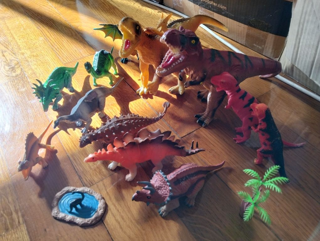 Figuras dinossauros