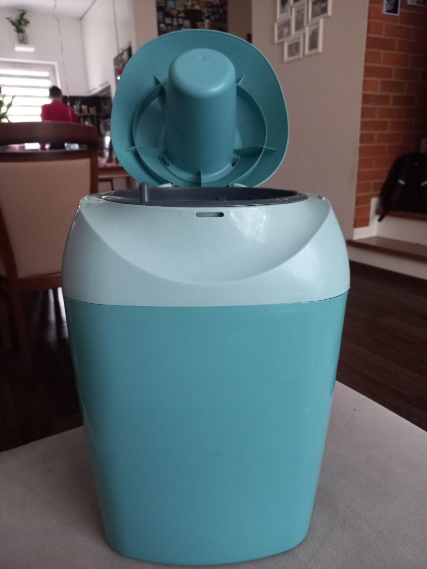 Kosz na pieluchy Tommee Tippee Sangenic